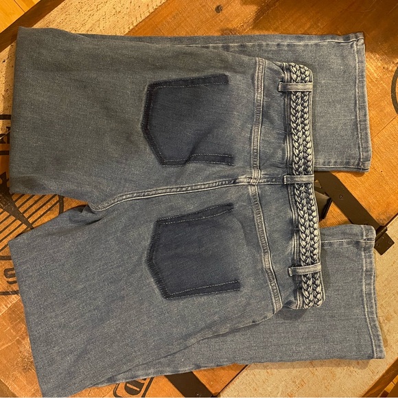 Maje NWT Women’s maje Jeans with Braided
Trim size 42 - Picture 3 of 14